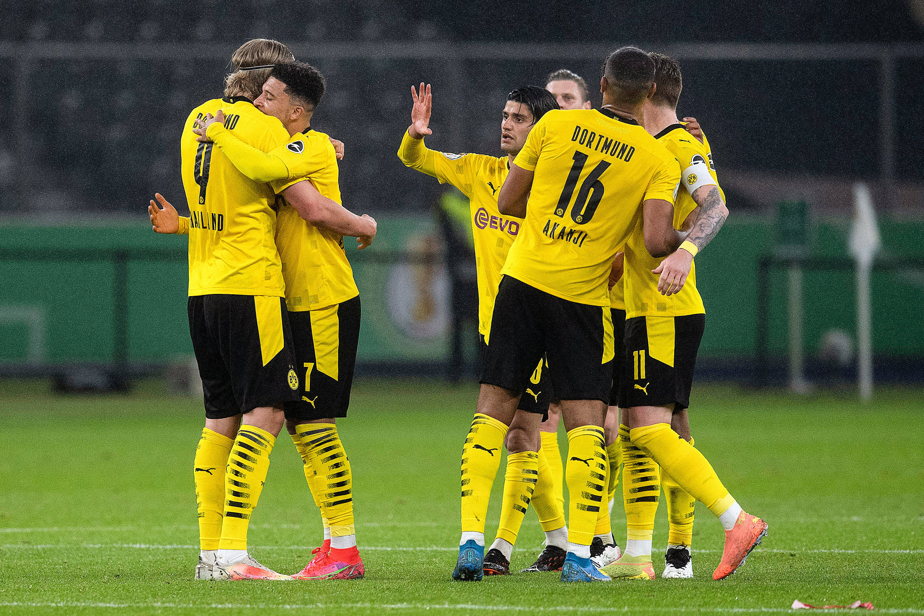 澳网战况：山东泰山防线稳固，尤文图斯进攻受阻，塔图姆成最佳(山东泰山队最新消息今天新闻)